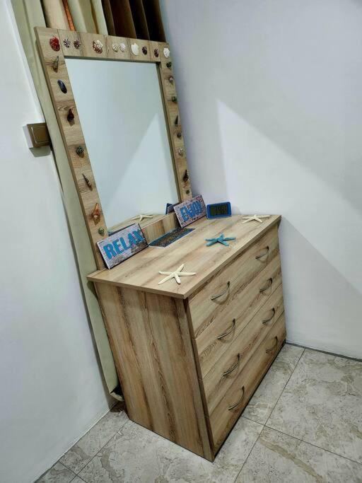 Kot Nu - Beach Themed Apartment - 3 Mins Walk From The Sea Flic-en-Flacq Exterior foto
